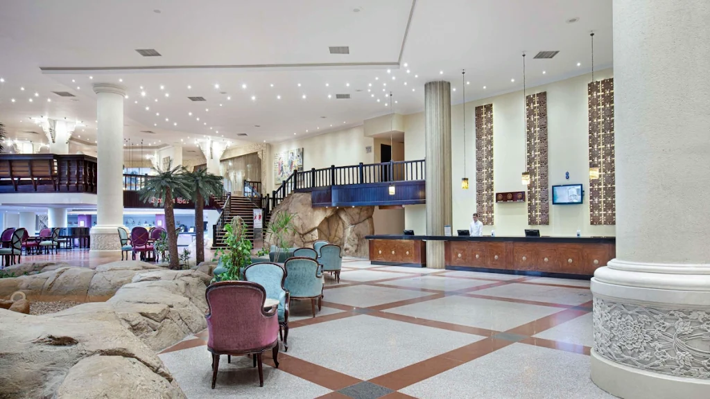 الفندق بيراميزا بيتش ريزورت - شرم الشيخ